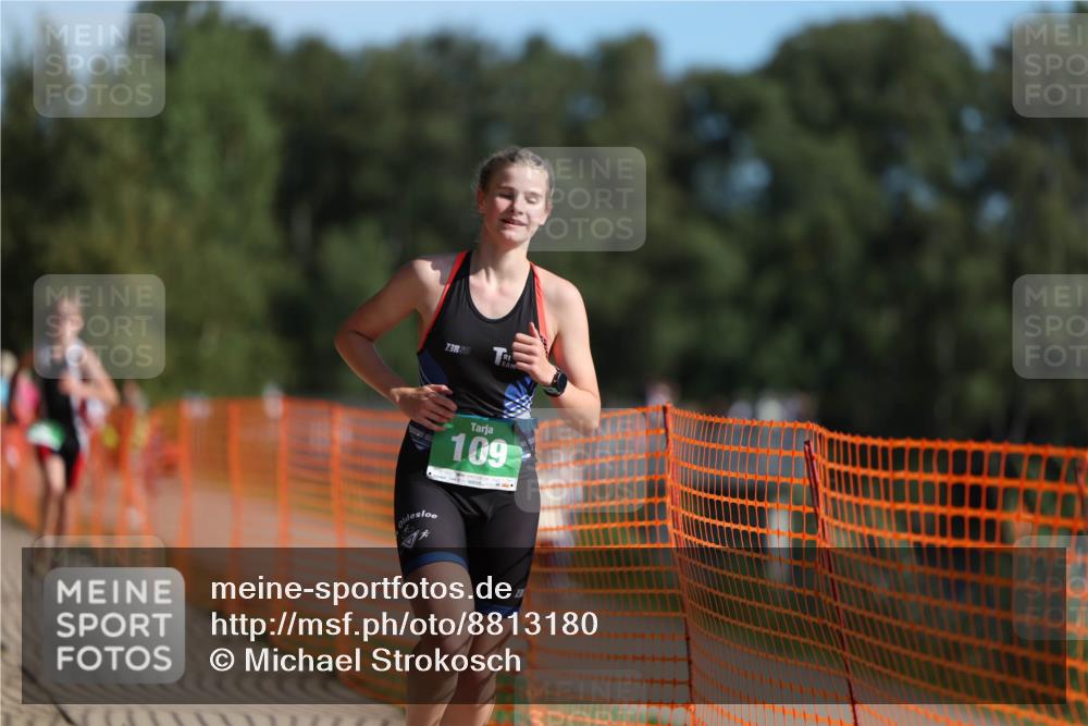 07.09.2025 - 19. Norderstedt Triathlon Michael Strokosch http://msf.ph/oto/8813180 07.09.2025 10:44:05 Laufen 96, 109, 680 meine-sportfotos.de