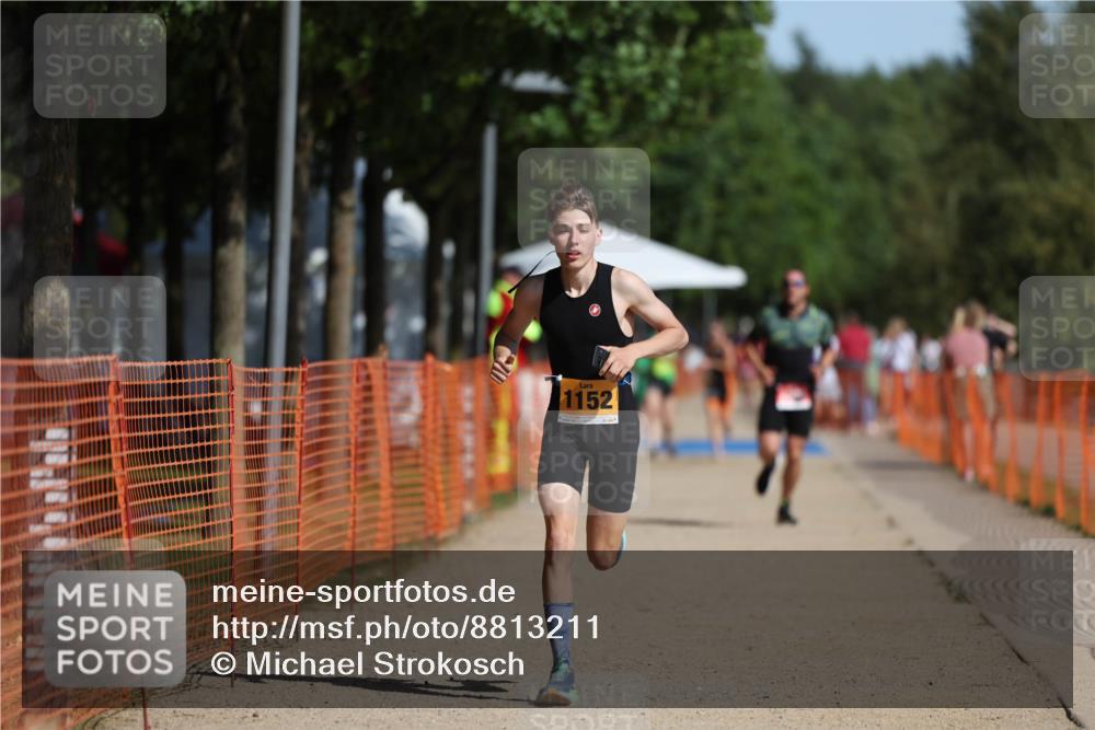 07.09.2025 - 19. Norderstedt Triathlon Michael Strokosch http://msf.ph/oto/8813211 07.09.2025 11:42:34 Laufen 1152, 1395 meine-sportfotos.de