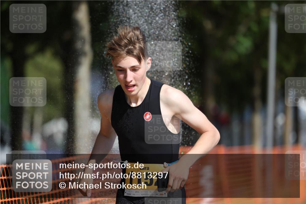 07.09.2025 - 19. Norderstedt Triathlon Michael Strokosch http://msf.ph/oto/8813297 07.09.2025 11:42:36 Laufen 1152, 1395 meine-sportfotos.de