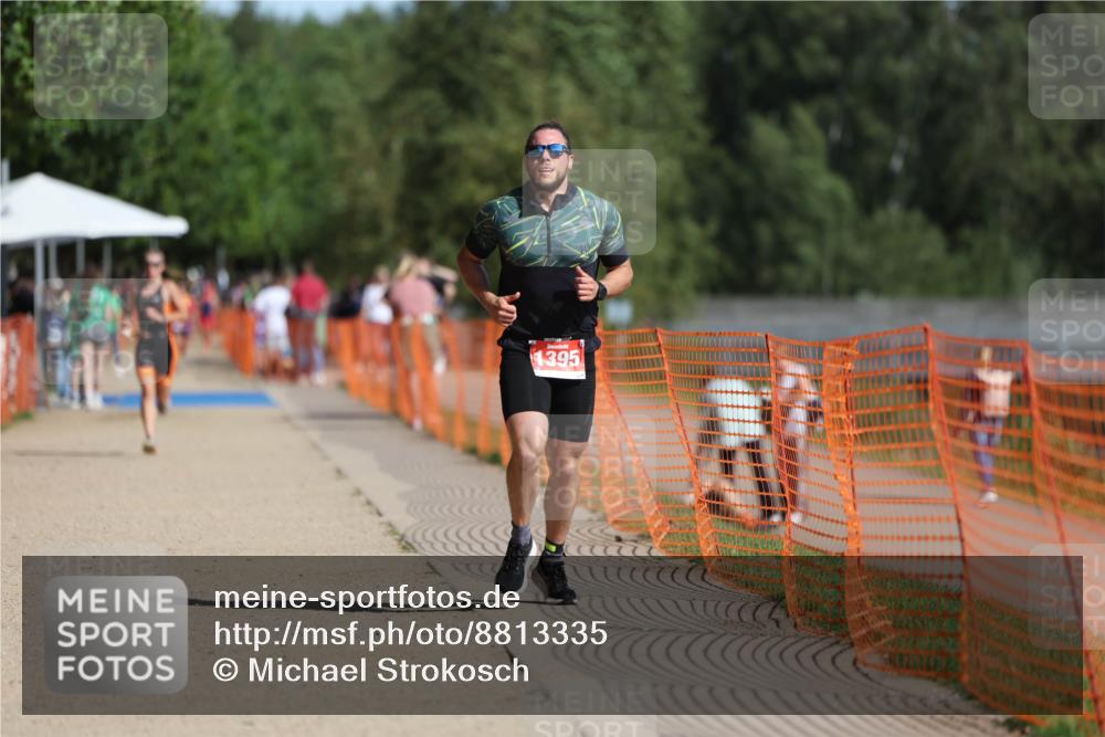 07.09.2025 - 19. Norderstedt Triathlon Michael Strokosch http://msf.ph/oto/8813335 07.09.2025 11:42:39 Laufen 1152, 1395 meine-sportfotos.de