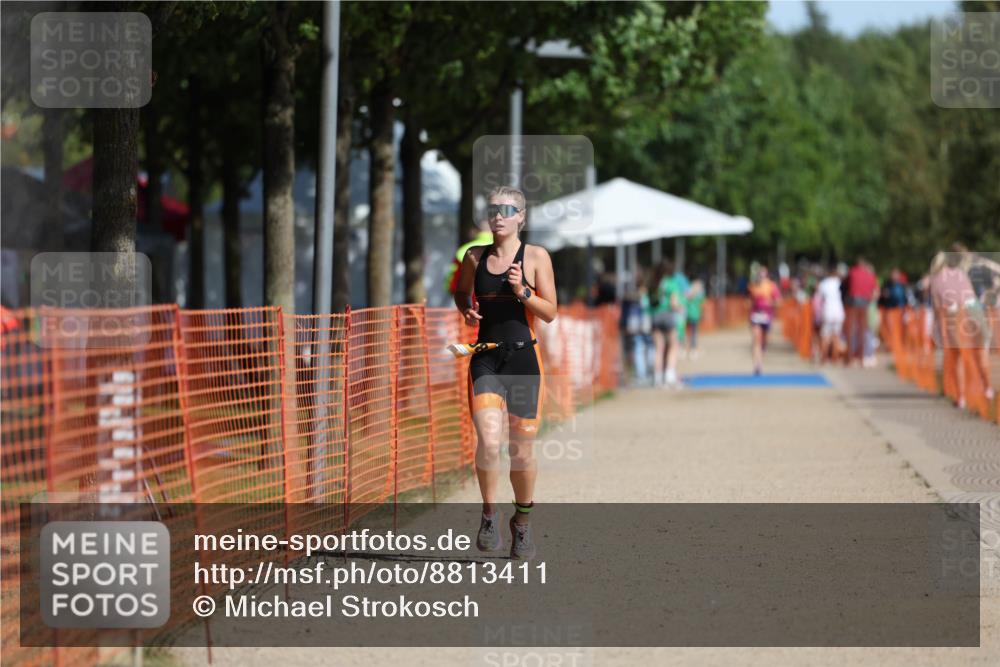 07.09.2025 - 19. Norderstedt Triathlon Michael Strokosch http://msf.ph/oto/8813411 07.09.2025 11:42:45 Laufen 1168, 1395 meine-sportfotos.de