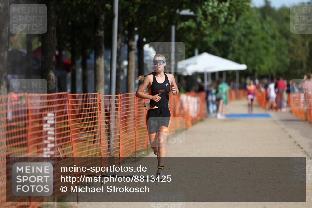 07.09.2025 - 19. Norderstedt Triathlon Michael Strokosch http://msf.ph/oto/8813425 07.09.2025 11:42:46 Laufen 1168, 1395 meine-sportfotos.de