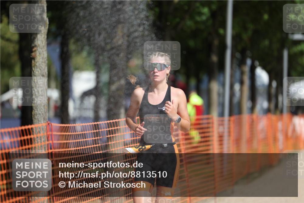 07.09.2025 - 19. Norderstedt Triathlon Michael Strokosch http://msf.ph/oto/8813510 07.09.2025 11:42:48 Laufen 1168 meine-sportfotos.de