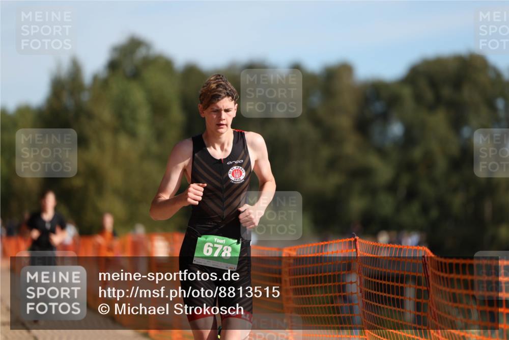 07.09.2025 - 19. Norderstedt Triathlon Michael Strokosch http://msf.ph/oto/8813515 07.09.2025 10:44:33 Laufen 64, 637, 678 meine-sportfotos.de