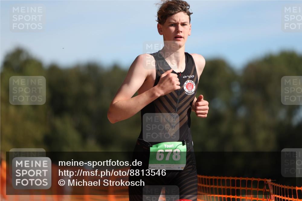 07.09.2025 - 19. Norderstedt Triathlon Michael Strokosch http://msf.ph/oto/8813546 07.09.2025 10:44:34 Laufen 64, 637, 678 meine-sportfotos.de