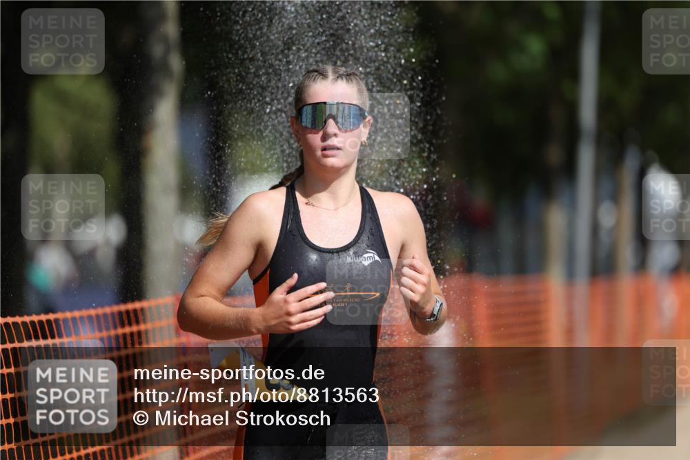 07.09.2025 - 19. Norderstedt Triathlon Michael Strokosch http://msf.ph/oto/8813563 07.09.2025 11:42:50 Laufen 1168 meine-sportfotos.de