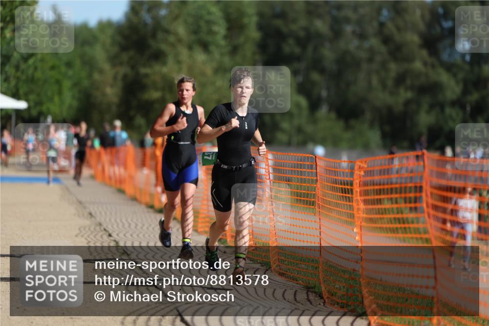 07.09.2025 - 19. Norderstedt Triathlon Michael Strokosch http://msf.ph/oto/8813578 07.09.2025 10:44:36 Laufen 64, 637, 678 meine-sportfotos.de