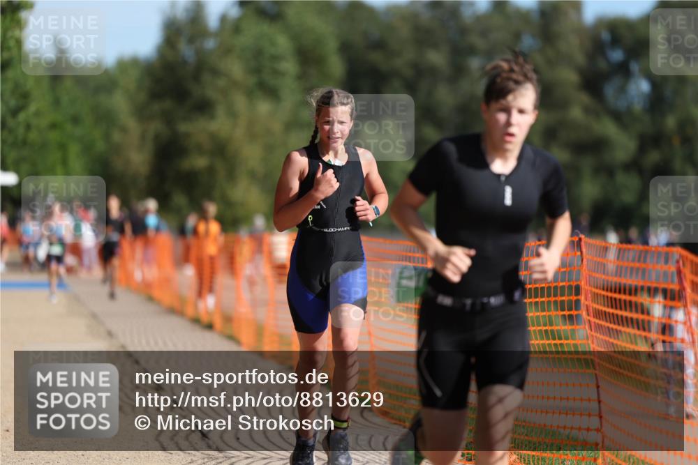 07.09.2025 - 19. Norderstedt Triathlon Michael Strokosch http://msf.ph/oto/8813629 07.09.2025 10:44:38 Laufen 64, 637, 678 meine-sportfotos.de