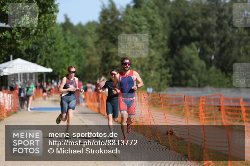 07.09.2025 - 19. Norderstedt Triathlon Michael Strokosch http://msf.ph/oto/8813772 07.09.2025 11:43:15 Laufen 238, 1182, 1227 meine-sportfotos.de
