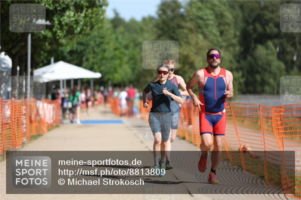 07.09.2025 - 19. Norderstedt Triathlon Michael Strokosch http://msf.ph/oto/8813809 07.09.2025 11:43:17 Laufen 238, 1182, 1227 meine-sportfotos.de