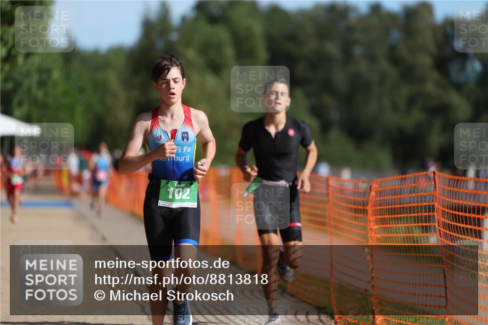 07.09.2025 - 19. Norderstedt Triathlon Michael Strokosch http://msf.ph/oto/8813818 07.09.2025 10:44:49 Laufen 102, 651 meine-sportfotos.de