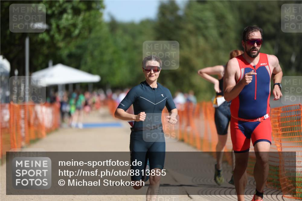 07.09.2025 - 19. Norderstedt Triathlon Michael Strokosch http://msf.ph/oto/8813855 07.09.2025 11:43:19 Laufen 238, 1182, 1227 meine-sportfotos.de