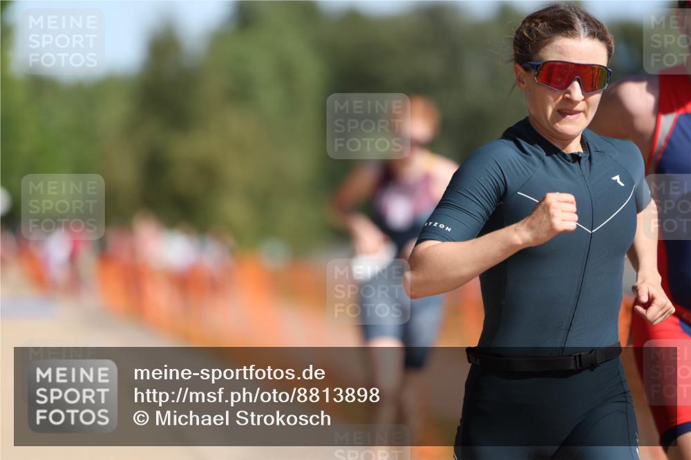 07.09.2025 - 19. Norderstedt Triathlon Michael Strokosch http://msf.ph/oto/8813898 07.09.2025 11:43:21 Laufen 238, 1182, 1227 meine-sportfotos.de