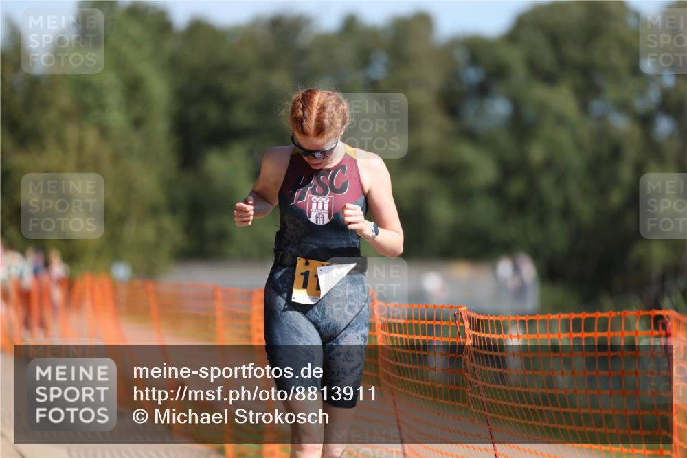07.09.2025 - 19. Norderstedt Triathlon Michael Strokosch http://msf.ph/oto/8813911 07.09.2025 11:43:22 Laufen 238, 1182, 1227 meine-sportfotos.de