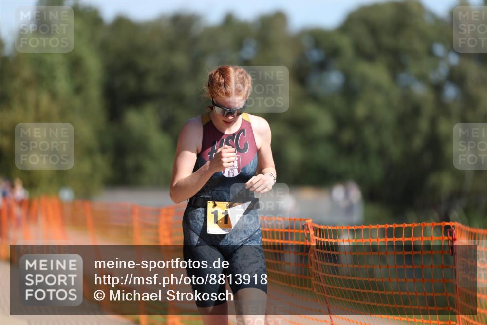 07.09.2025 - 19. Norderstedt Triathlon Michael Strokosch http://msf.ph/oto/8813918 07.09.2025 11:43:22 Laufen 238, 1182, 1227 meine-sportfotos.de