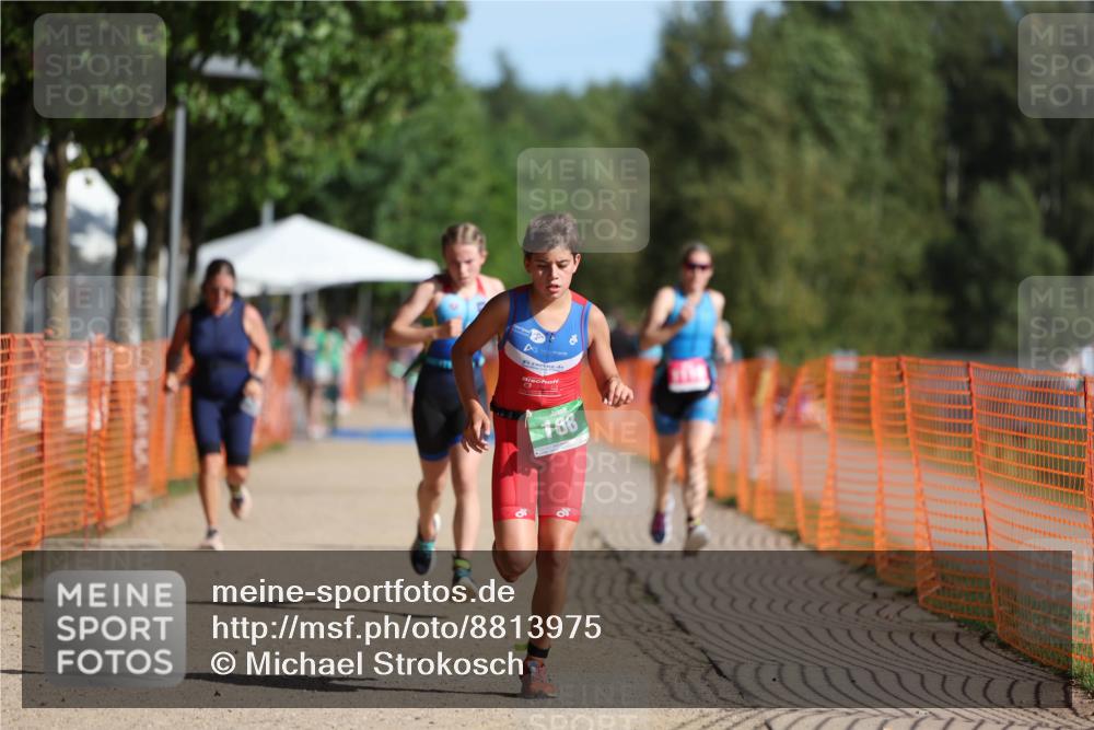 07.09.2025 - 19. Norderstedt Triathlon Michael Strokosch http://msf.ph/oto/8813975 07.09.2025 10:44:58 Laufen 108, 131, 1111, 1119 meine-sportfotos.de