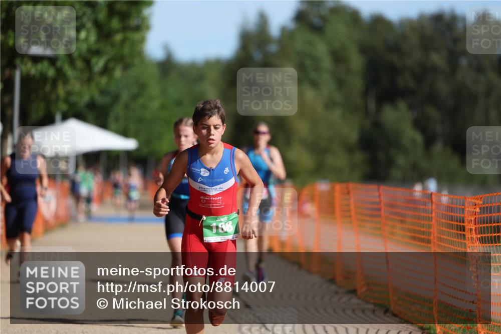 07.09.2025 - 19. Norderstedt Triathlon Michael Strokosch http://msf.ph/oto/8814007 07.09.2025 10:44:59 Laufen 108, 131, 1111, 1119 meine-sportfotos.de