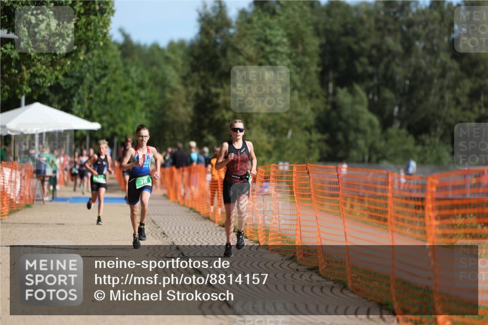 07.09.2025 - 19. Norderstedt Triathlon Michael Strokosch http://msf.ph/oto/8814157 07.09.2025 10:45:09 Laufen 70, 682, 1111, 1119 meine-sportfotos.de