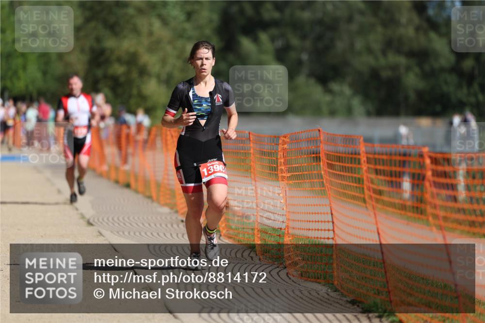 07.09.2025 - 19. Norderstedt Triathlon Michael Strokosch http://msf.ph/oto/8814172 07.09.2025 11:43:43 Laufen 1157, 1196, 1236, 1390 meine-sportfotos.de