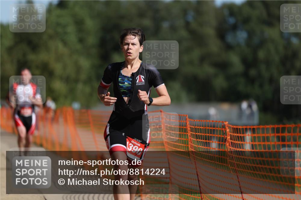 07.09.2025 - 19. Norderstedt Triathlon Michael Strokosch http://msf.ph/oto/8814224 07.09.2025 11:43:45 Laufen 1196, 1236, 1390 meine-sportfotos.de
