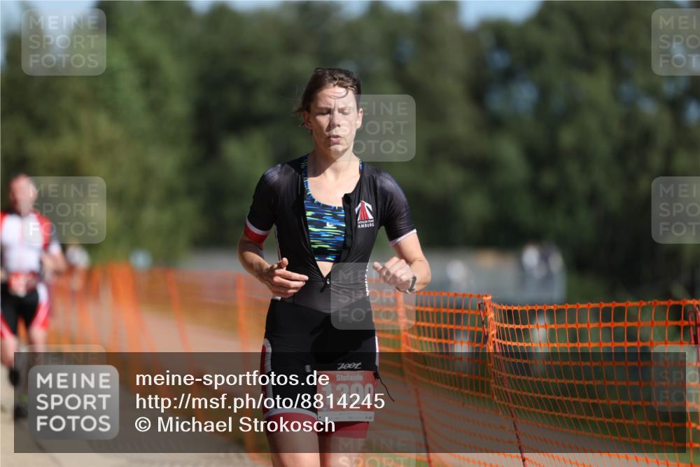 07.09.2025 - 19. Norderstedt Triathlon Michael Strokosch http://msf.ph/oto/8814245 07.09.2025 11:43:45 Laufen 1196, 1236, 1390 meine-sportfotos.de