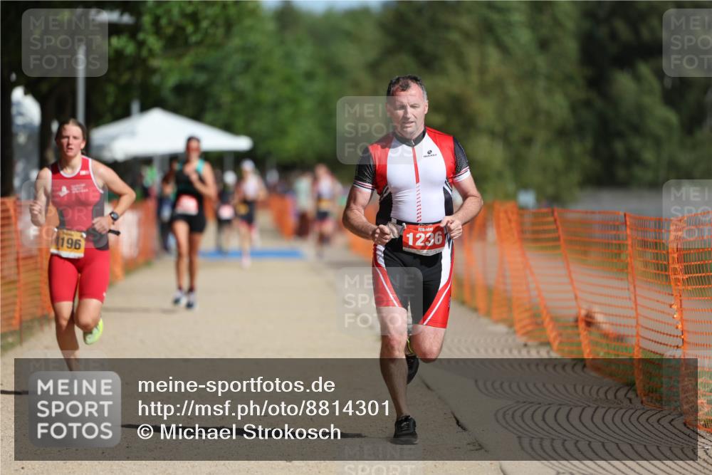 07.09.2025 - 19. Norderstedt Triathlon Michael Strokosch http://msf.ph/oto/8814301 07.09.2025 11:43:48 Laufen 1196, 1236, 1390 meine-sportfotos.de