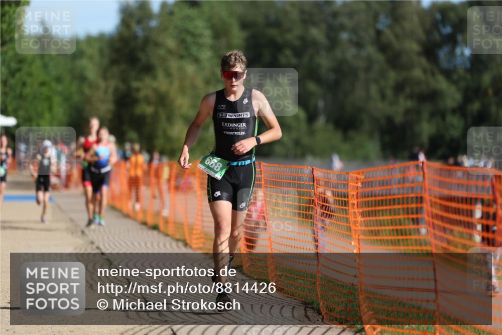 07.09.2025 - 19. Norderstedt Triathlon Michael Strokosch http://msf.ph/oto/8814426 07.09.2025 10:45:21 Laufen 114, 668 meine-sportfotos.de