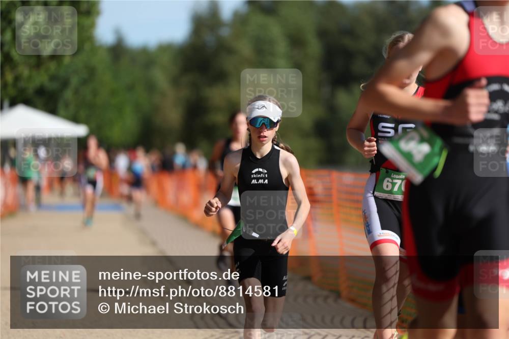 07.09.2025 - 19. Norderstedt Triathlon Michael Strokosch http://msf.ph/oto/8814581 07.09.2025 10:45:29 Laufen 57, 89, 104, 669, 670 meine-sportfotos.de