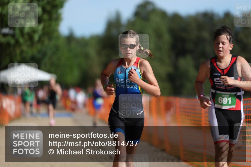07.09.2025 - 19. Norderstedt Triathlon Michael Strokosch http://msf.ph/oto/8814737 07.09.2025 10:45:40 Laufen 76, 691 meine-sportfotos.de