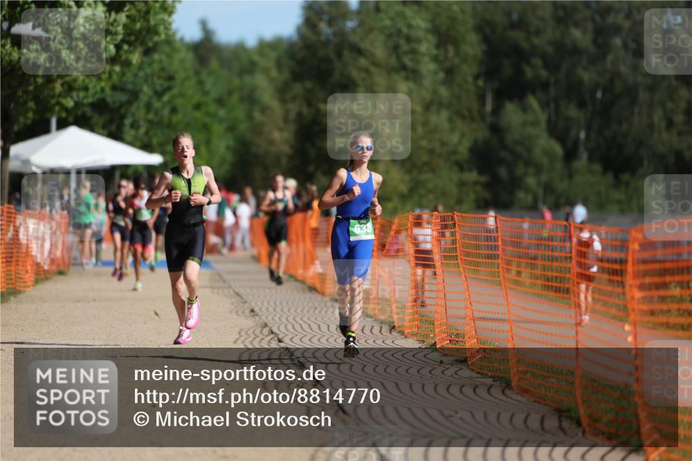 07.09.2025 - 19. Norderstedt Triathlon Michael Strokosch http://msf.ph/oto/8814770 07.09.2025 10:45:44 Laufen 76, 126, 638, 691 meine-sportfotos.de