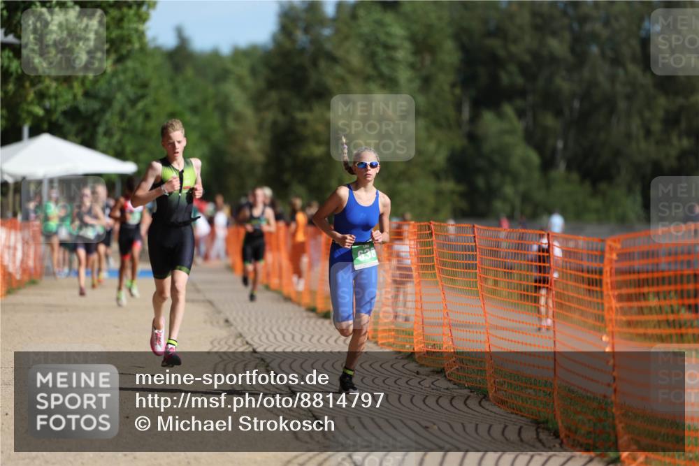07.09.2025 - 19. Norderstedt Triathlon Michael Strokosch http://msf.ph/oto/8814797 07.09.2025 10:45:45 Laufen 76, 126, 638, 691 meine-sportfotos.de