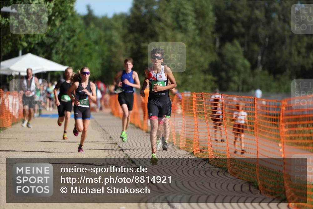 07.09.2025 - 19. Norderstedt Triathlon Michael Strokosch http://msf.ph/oto/8814921 07.09.2025 10:45:51 Laufen 115, 126, 636, 638, 643, 683 meine-sportfotos.de
