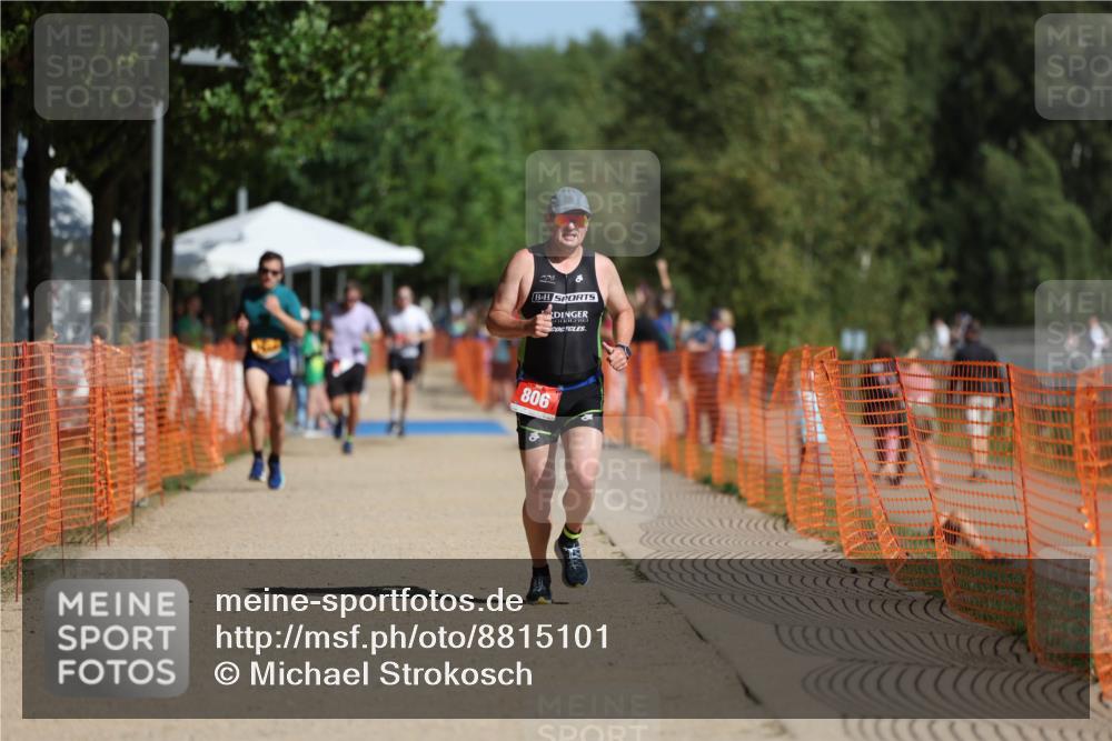 07.09.2025 - 19. Norderstedt Triathlon Michael Strokosch http://msf.ph/oto/8815101 07.09.2025 11:44:45 Laufen 806, 1163, 1173, 1210 meine-sportfotos.de
