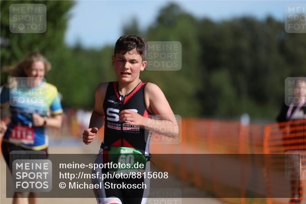 07.09.2025 - 19. Norderstedt Triathlon Michael Strokosch http://msf.ph/oto/8815608 07.09.2025 10:46:32 Laufen 60, 1112 meine-sportfotos.de