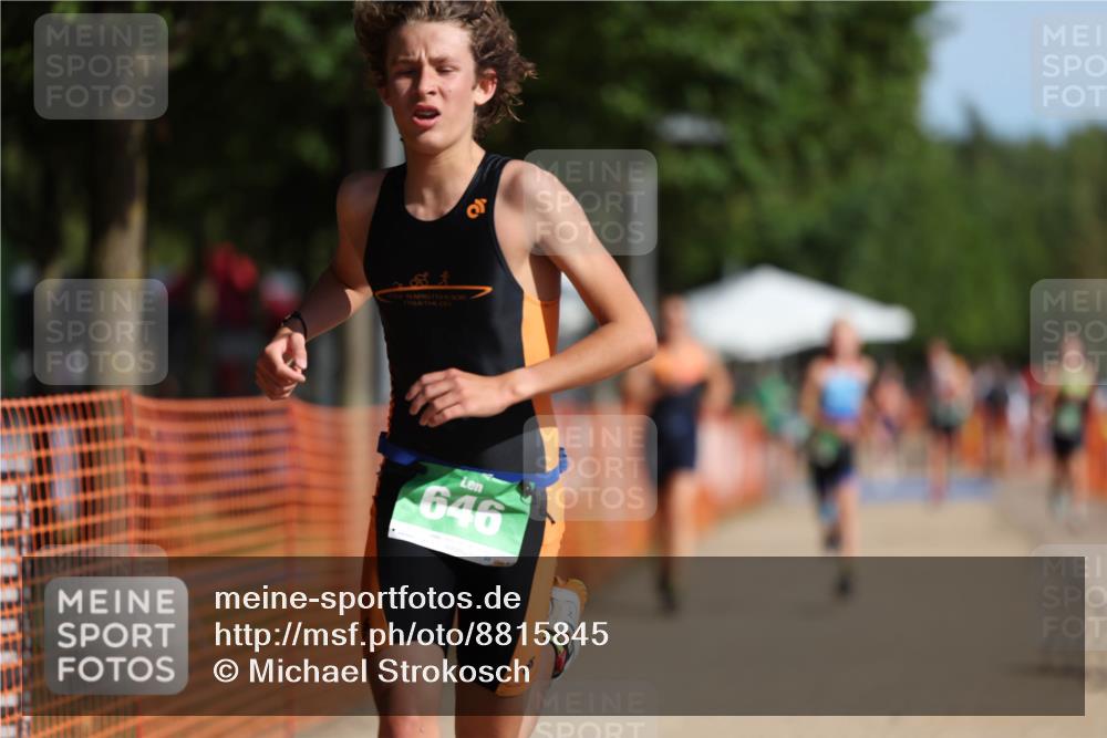 07.09.2025 - 19. Norderstedt Triathlon Michael Strokosch http://msf.ph/oto/8815845 07.09.2025 10:46:50 Laufen 106, 646, 1144 meine-sportfotos.de