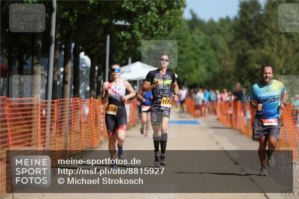 07.09.2025 - 19. Norderstedt Triathlon Michael Strokosch http://msf.ph/oto/8815927 07.09.2025 11:45:33 Laufen 760, 1153, 1175 meine-sportfotos.de