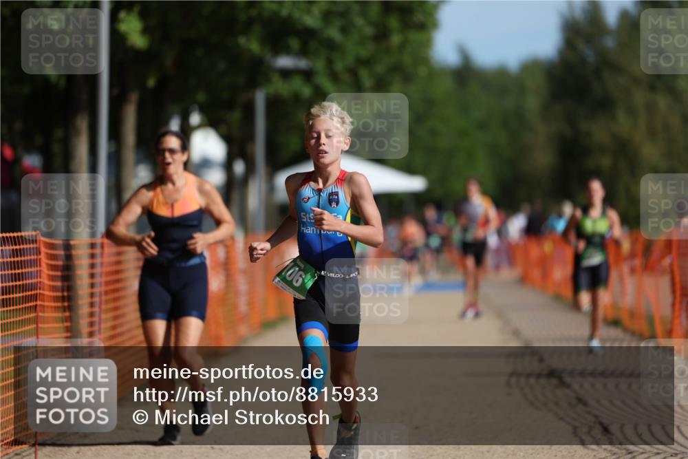 07.09.2025 - 19. Norderstedt Triathlon Michael Strokosch http://msf.ph/oto/8815933 07.09.2025 10:46:54 Laufen 105, 106, 646, 1144 meine-sportfotos.de