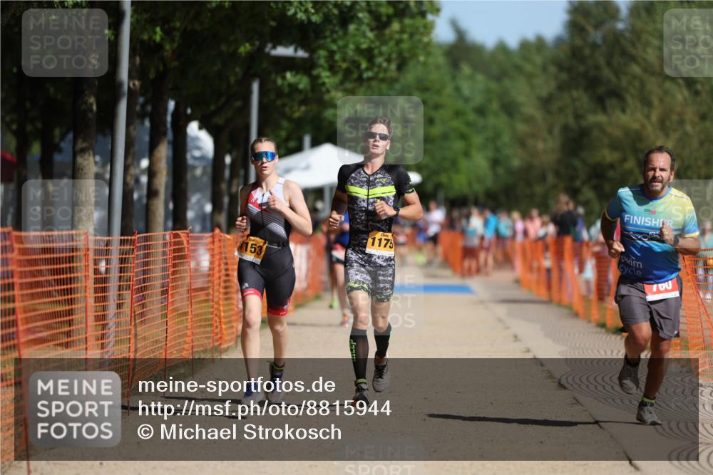 07.09.2025 - 19. Norderstedt Triathlon Michael Strokosch http://msf.ph/oto/8815944 07.09.2025 11:45:34 Laufen 760, 1153, 1175 meine-sportfotos.de