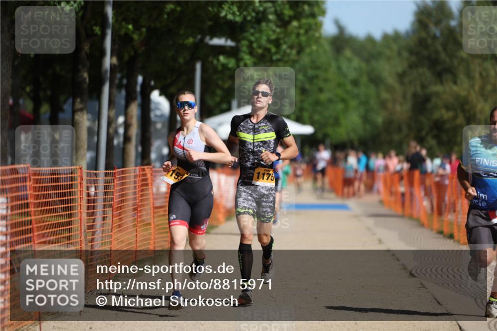 07.09.2025 - 19. Norderstedt Triathlon Michael Strokosch http://msf.ph/oto/8815971 07.09.2025 11:45:34 Laufen 760, 1153, 1175 meine-sportfotos.de