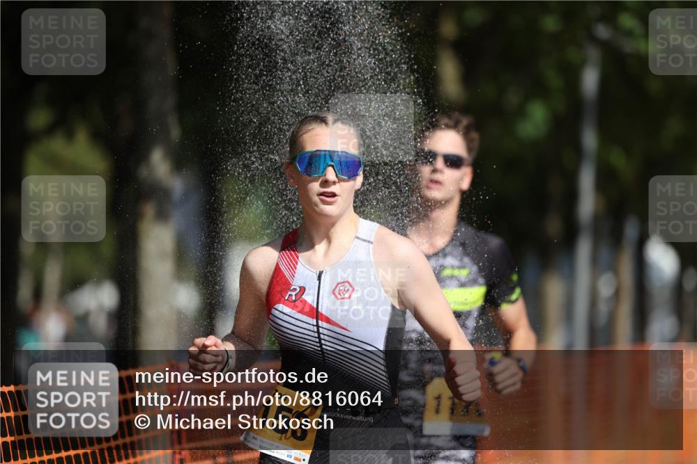 07.09.2025 - 19. Norderstedt Triathlon Michael Strokosch http://msf.ph/oto/8816064 07.09.2025 11:45:37 Laufen 229, 760, 1153, 1175 meine-sportfotos.de