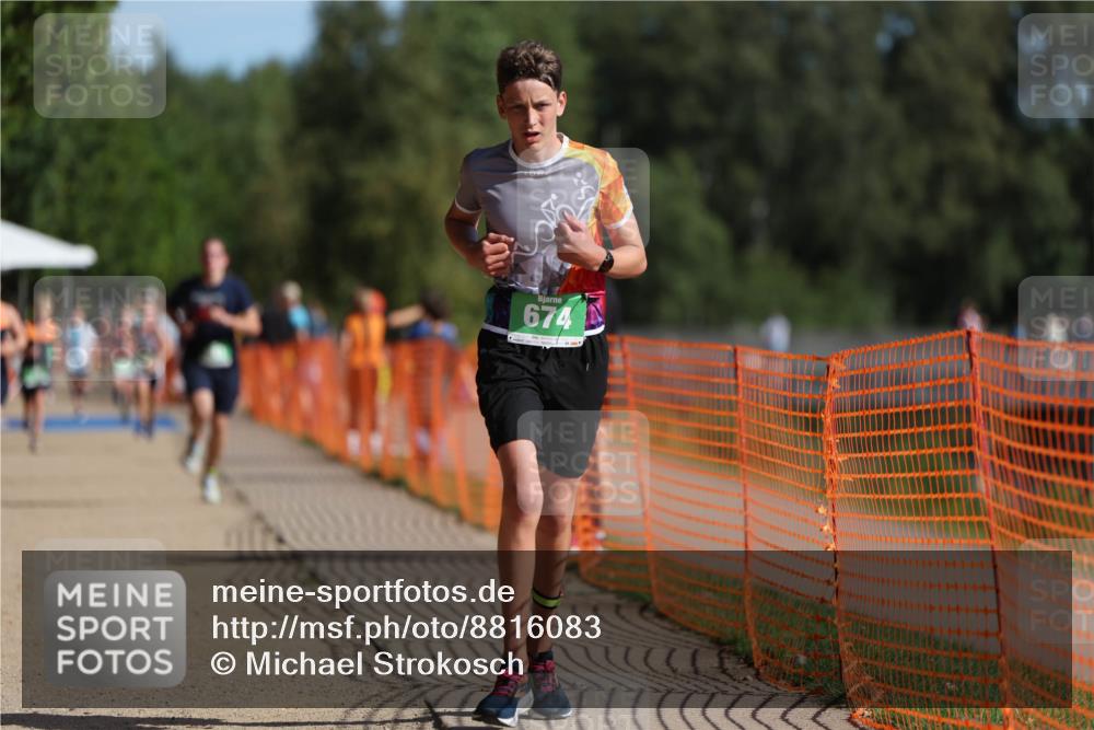 07.09.2025 - 19. Norderstedt Triathlon Michael Strokosch http://msf.ph/oto/8816083 07.09.2025 10:47:03 Laufen 105, 674, 693 meine-sportfotos.de