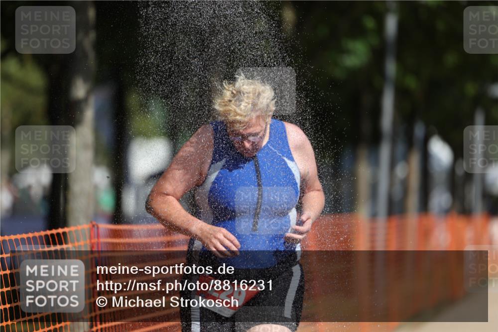 07.09.2025 - 19. Norderstedt Triathlon Michael Strokosch http://msf.ph/oto/8816231 07.09.2025 11:45:46 Laufen 203, 229 meine-sportfotos.de