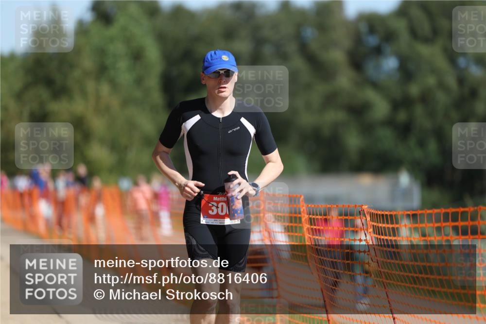 07.09.2025 - 19. Norderstedt Triathlon Michael Strokosch http://msf.ph/oto/8816406 07.09.2025 11:46:08 Laufen 276, 306 meine-sportfotos.de