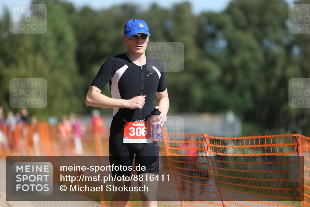 07.09.2025 - 19. Norderstedt Triathlon Michael Strokosch http://msf.ph/oto/8816411 07.09.2025 11:46:09 Laufen 306 meine-sportfotos.de