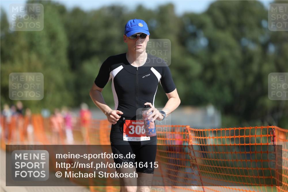 07.09.2025 - 19. Norderstedt Triathlon Michael Strokosch http://msf.ph/oto/8816415 07.09.2025 11:46:09 Laufen 306 meine-sportfotos.de