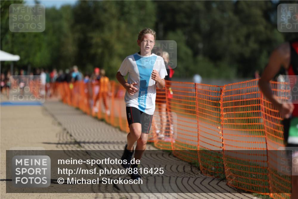 07.09.2025 - 19. Norderstedt Triathlon Michael Strokosch http://msf.ph/oto/8816425 07.09.2025 10:47:21 Laufen 73, 107, 689 meine-sportfotos.de