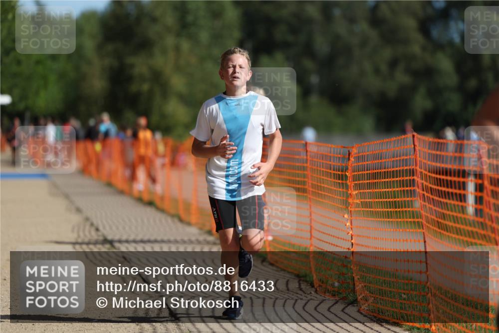 07.09.2025 - 19. Norderstedt Triathlon Michael Strokosch http://msf.ph/oto/8816433 07.09.2025 10:47:21 Laufen 73, 107, 689 meine-sportfotos.de