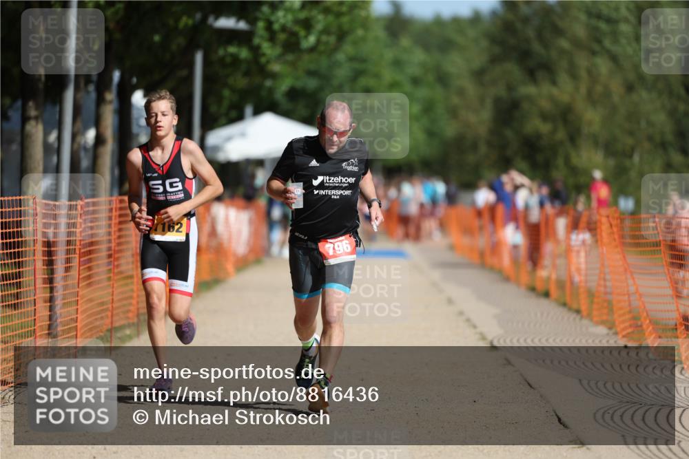 07.09.2025 - 19. Norderstedt Triathlon Michael Strokosch http://msf.ph/oto/8816436 07.09.2025 11:46:19 Laufen 796, 1162 meine-sportfotos.de