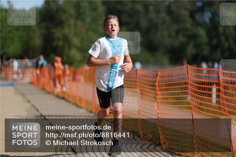 07.09.2025 - 19. Norderstedt Triathlon Michael Strokosch http://msf.ph/oto/8816441 07.09.2025 10:47:21 Laufen 73, 107, 689 meine-sportfotos.de