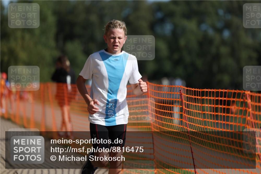 07.09.2025 - 19. Norderstedt Triathlon Michael Strokosch http://msf.ph/oto/8816475 07.09.2025 10:47:22 Laufen 107, 689 meine-sportfotos.de